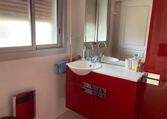 Apartman T2 Climatise Au Lavandou, Proche - Fr-1-308-199 Le Lavandou